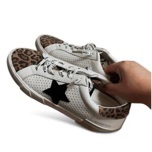 Vintage Havana Leopard and Black Star Sneakers size 9 (please read description)